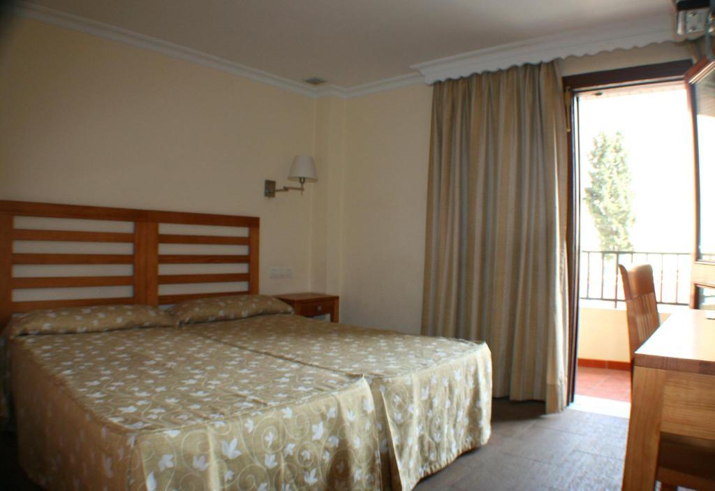 Hostal Margarita La Línea de la Concepción Eksteriør bilde